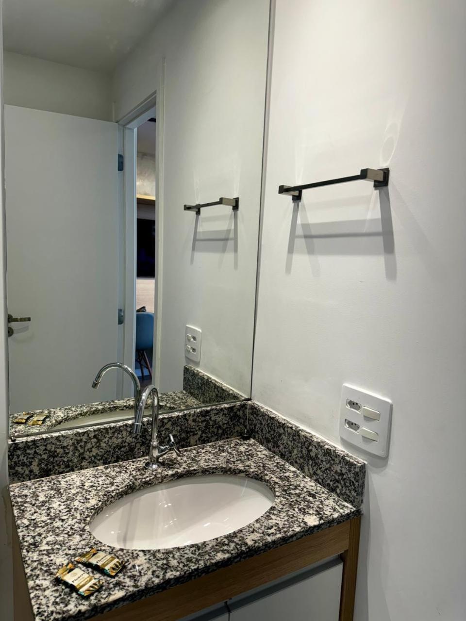 Charmoso Studio No Bras Com Piscina - Metro Bras São Paulo Extérieur photo